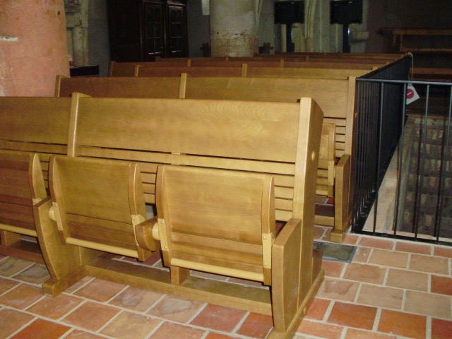 Kecske s templom padok 002