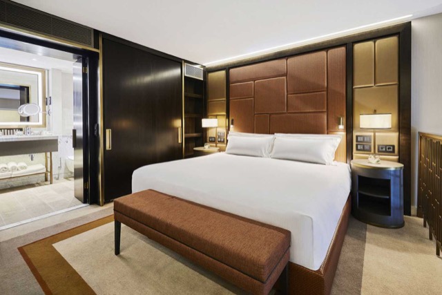 King Loft Suite 03